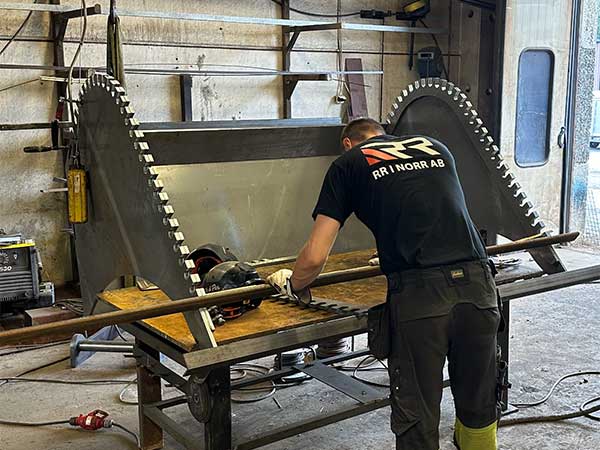 En industrimekaniker